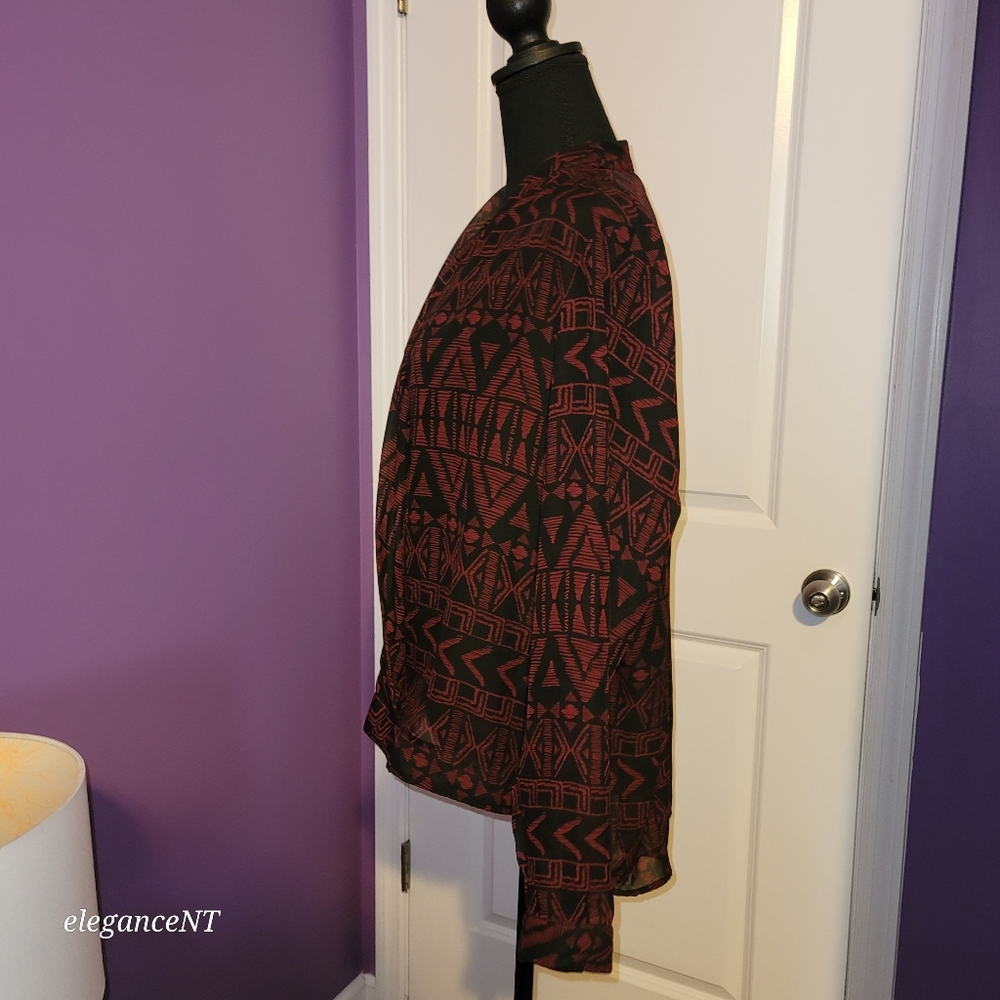 Charlotte Russe Red/Black print wrap style L/S Top Sz: XL NWT - Picture 4 of 6